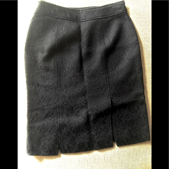 Floral textured jacquard pencil skirt - Picture 3 of 6